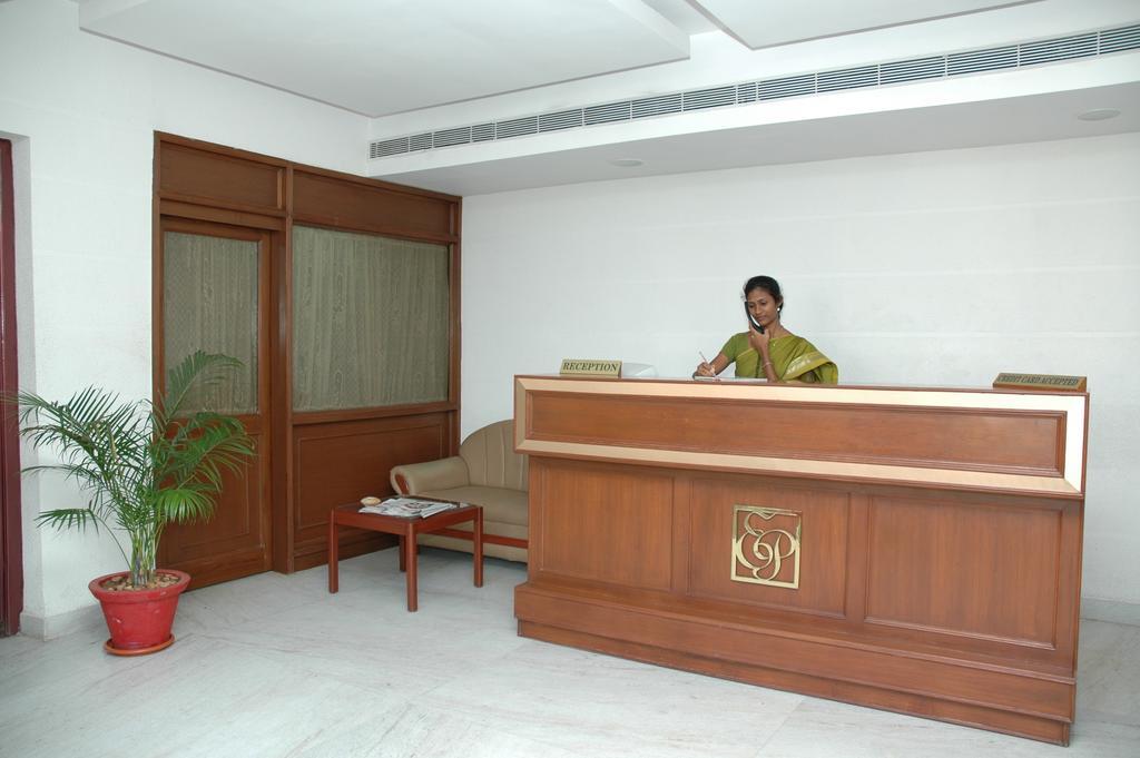 Hotel Emerald Park เชนไน ภายนอก รูปภาพ