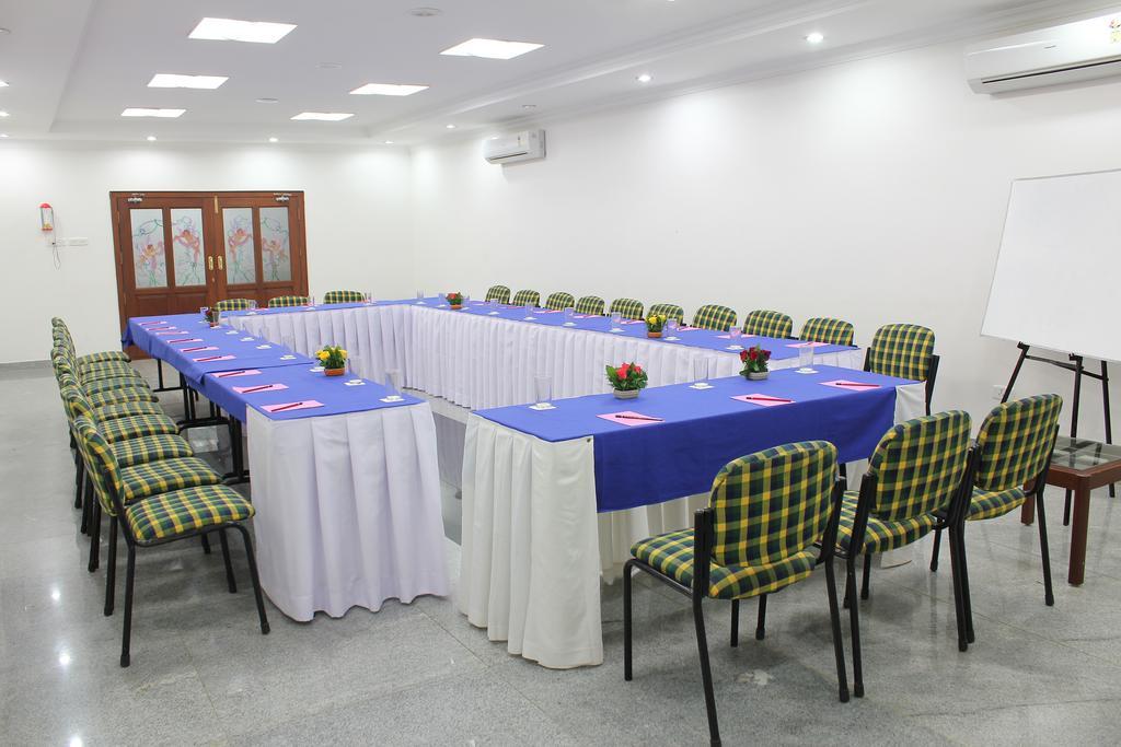 Hotel Emerald Park เชนไน ภายนอก รูปภาพ